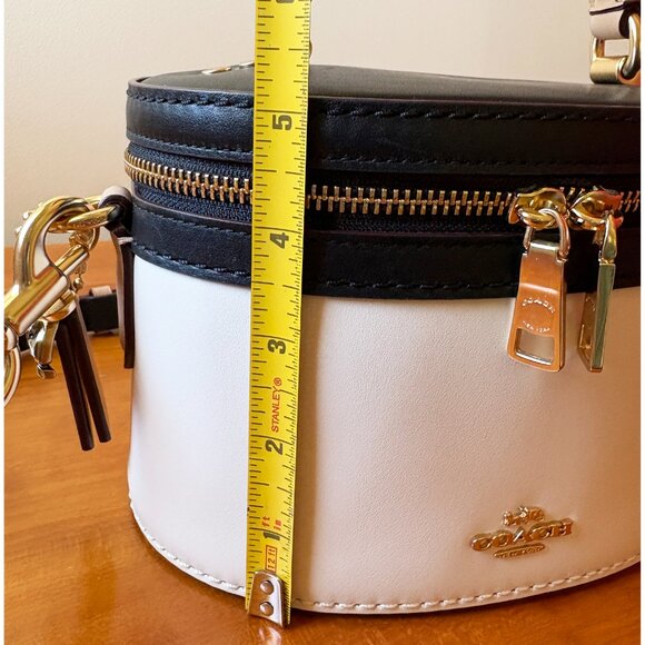 Coach x Selena Gomez Trail Bag - Picture 12 of 16